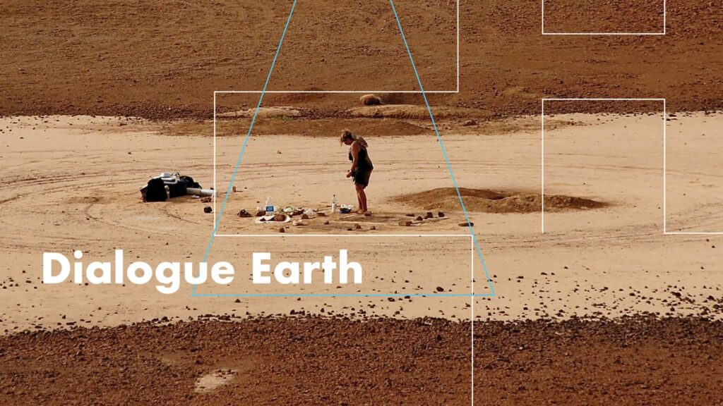 Ausschnitt Filmplakat "Dialogue Earth"
